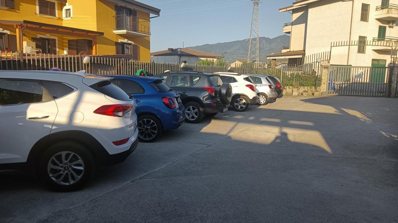 Il Laghetto Acomodação com café da manhã Castrovillari Exterior foto